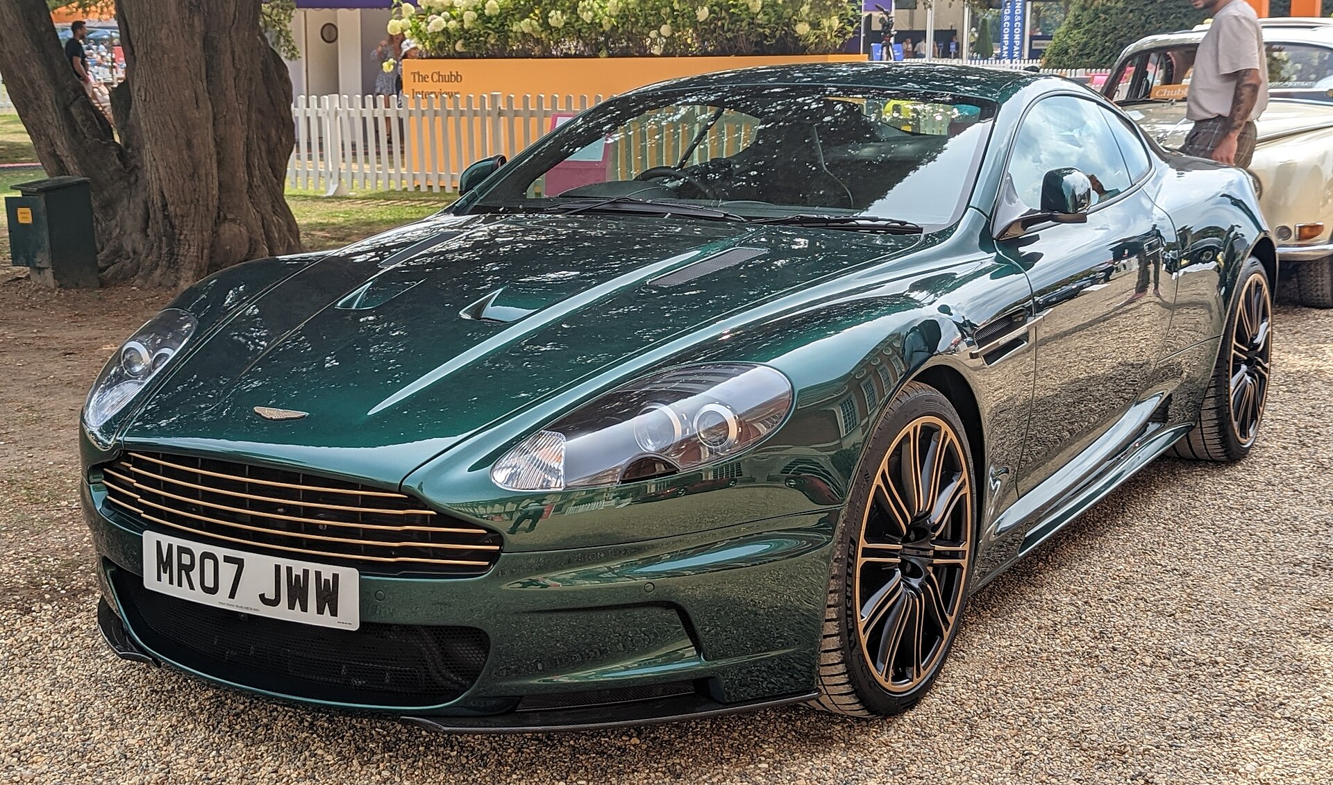 Aston Martin DBS
