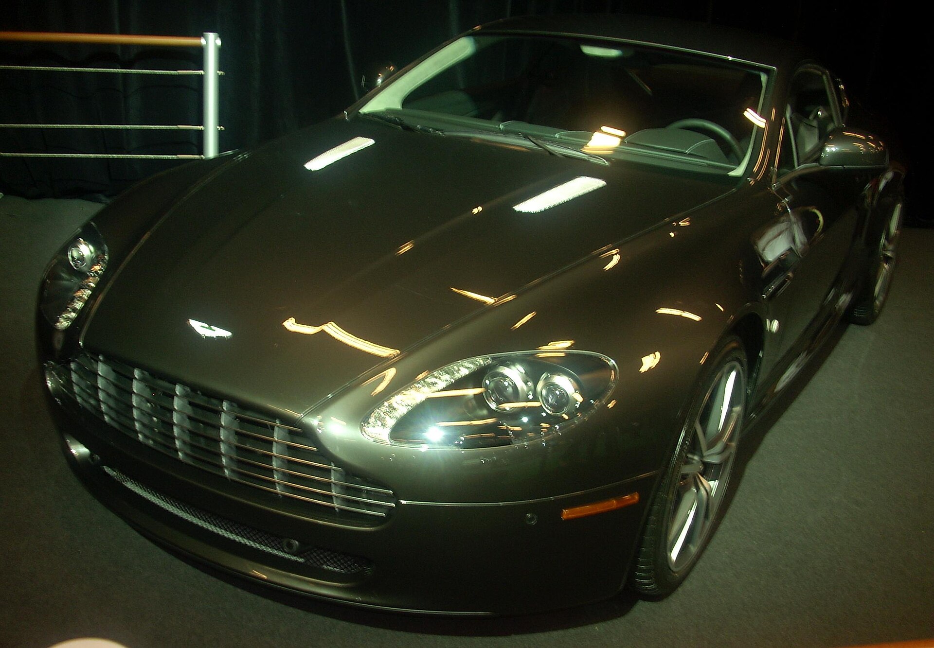 Sell My Aston Martin V8 Vantage Classic — Get $55,000 to $95,000