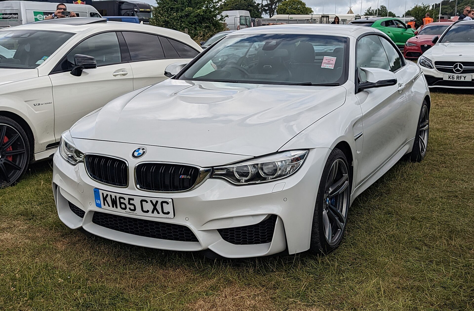 BMW M4