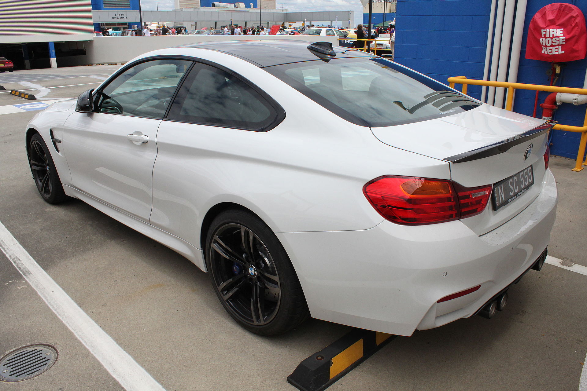 BMW M4