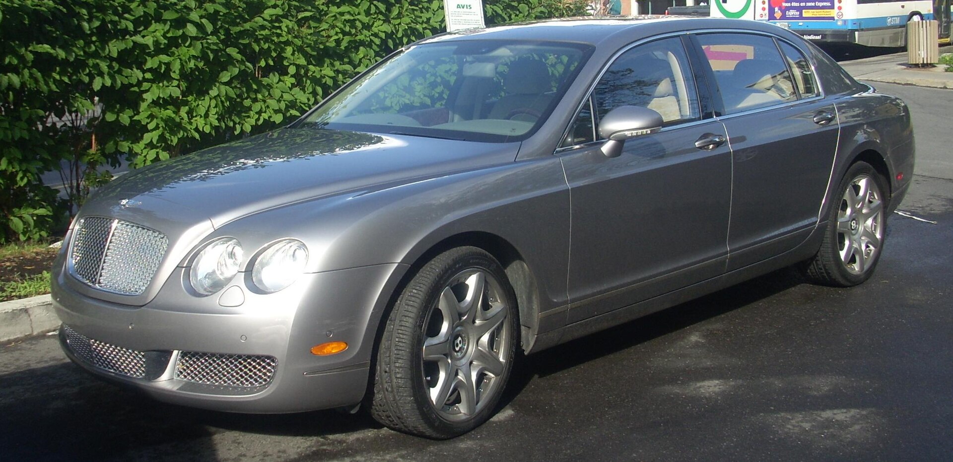 Buy a Bentley Flying Spur: 207 MPH 6.0L Turbocharged W12 Power