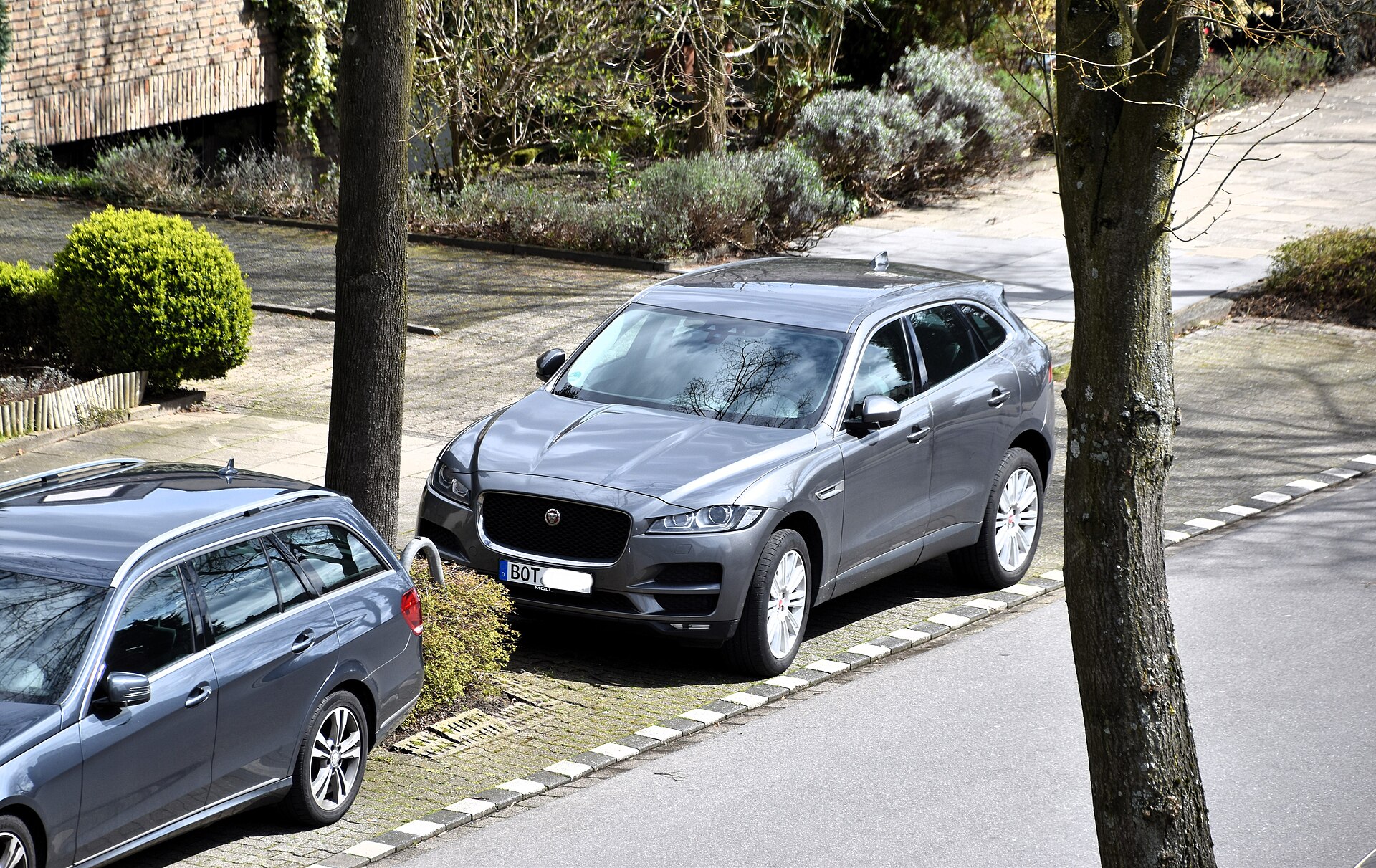 Jaguar F-PACE SVR Cost Guide — 550 HP Ownership Math