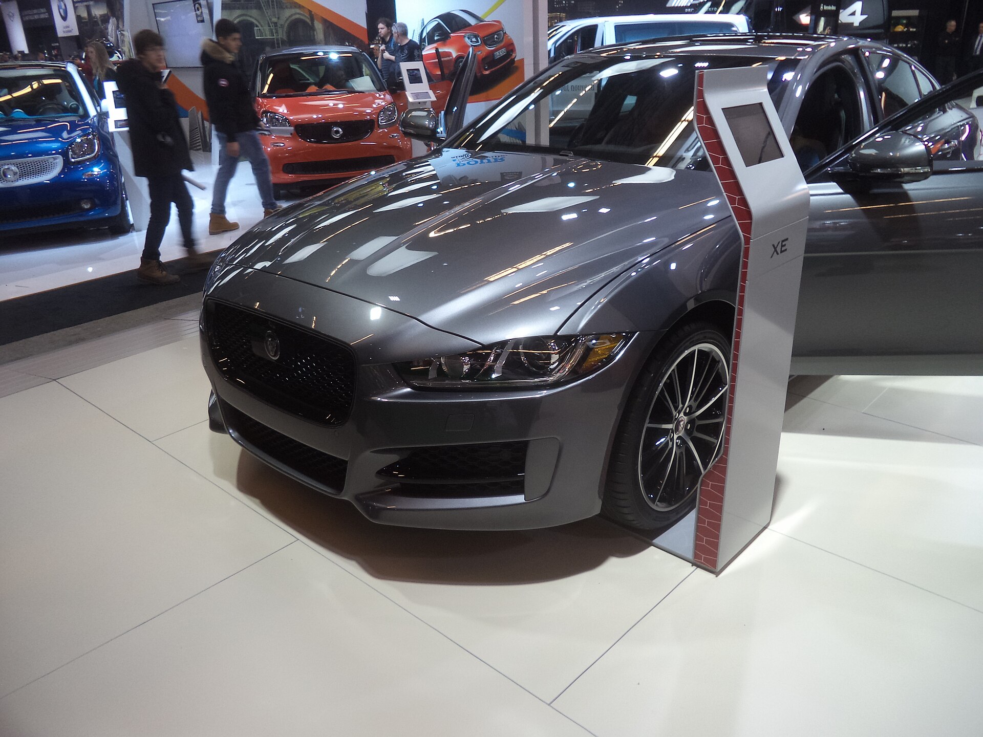 Jaguar XE