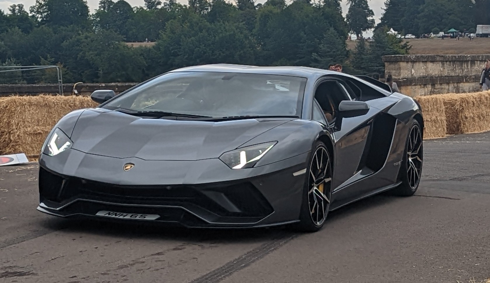 Financing a Lamborghini: Rates, Terms, and What Lenders Actually Approve