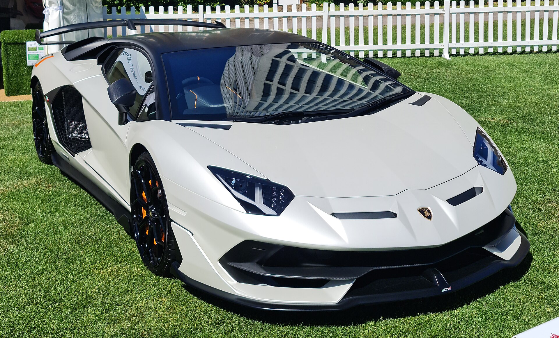 Finding a Lamborghini Jalpa for Sale in 2026: What to Know Before You Buy