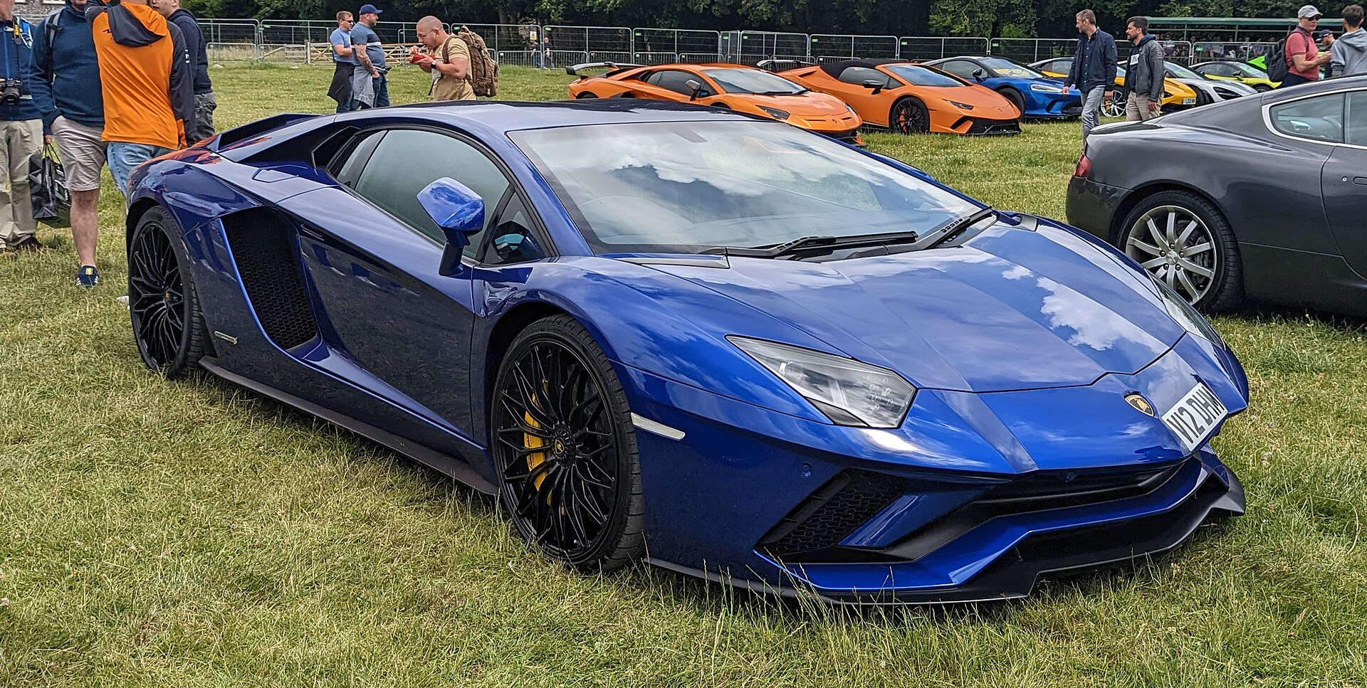 Lamborghini in Red: Best Specs, Resale Impact, and Whether It's Worth It