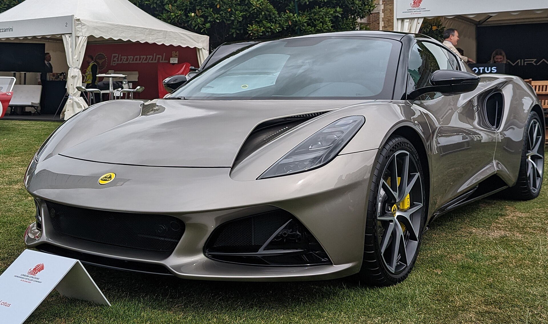 Lotus Emira