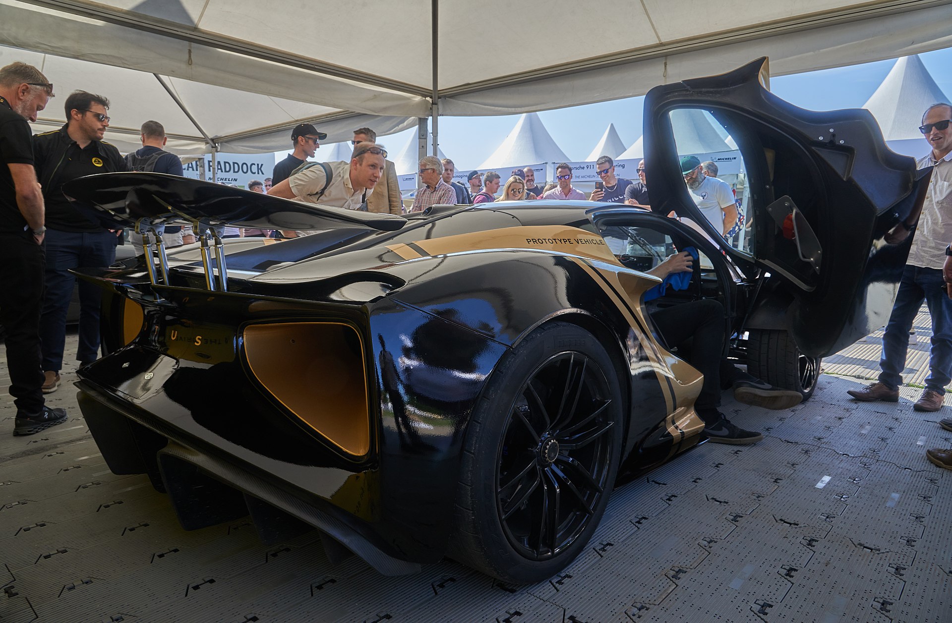 Lotus Evija