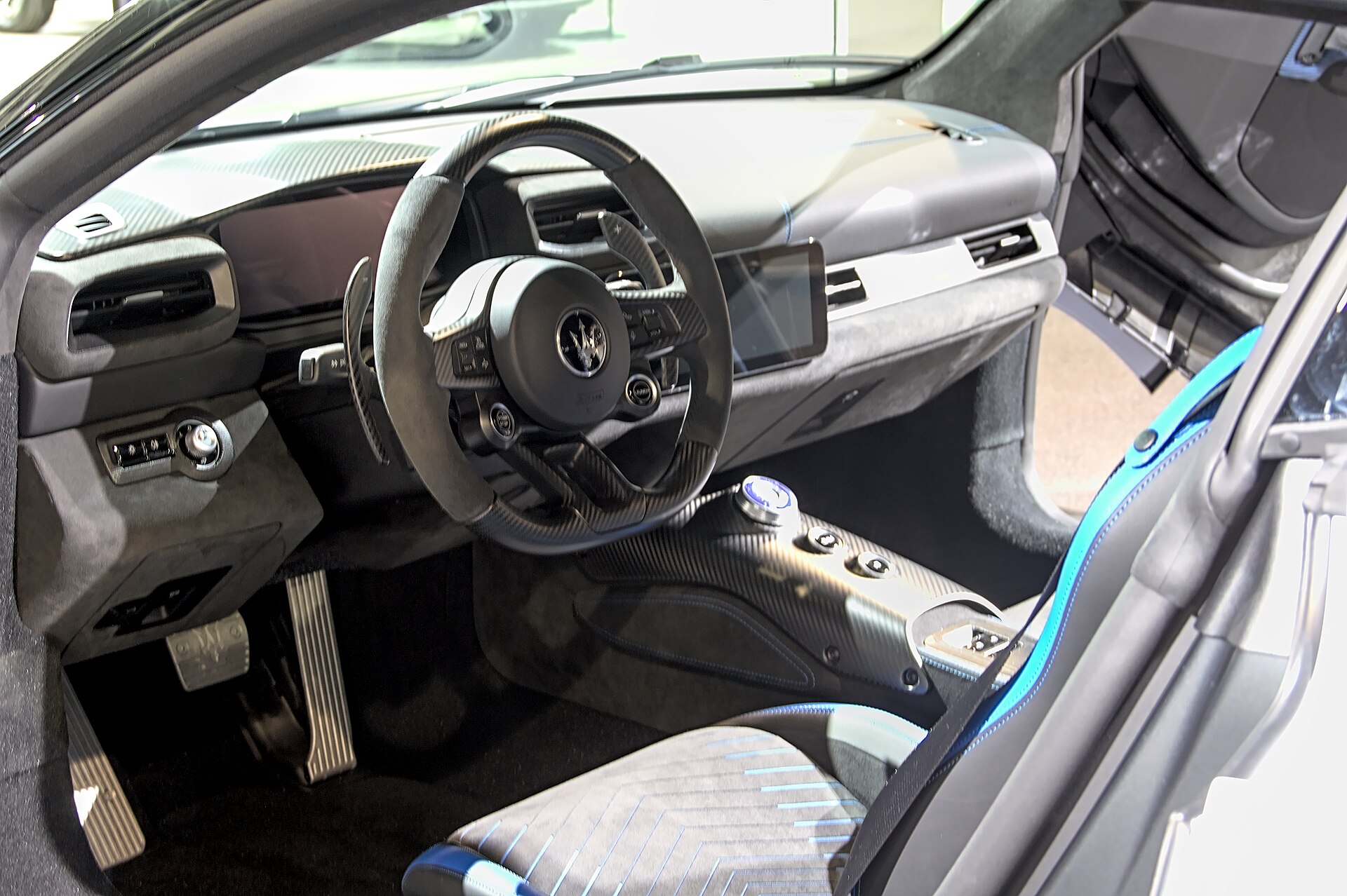 Maserati MC20