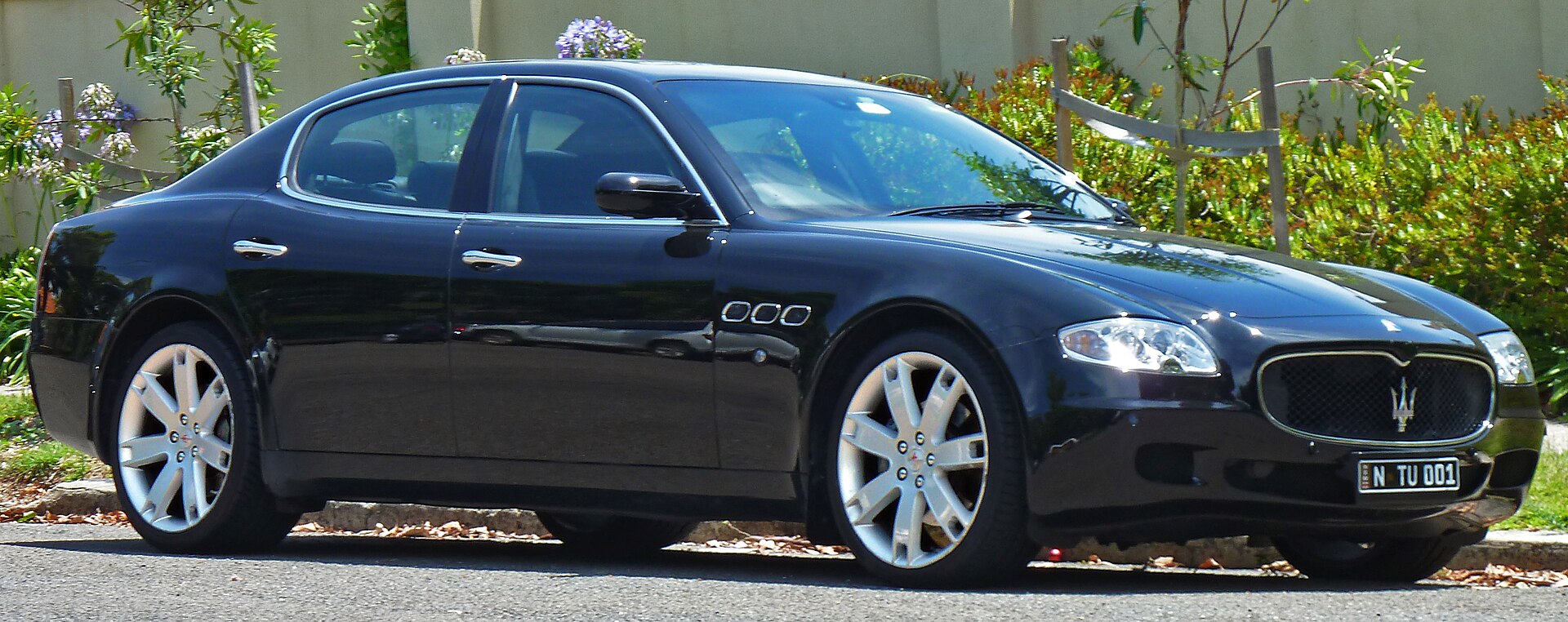Buy a Maserati Quattroporte: 191 MPH 3.8L Turbocharged V8 Power