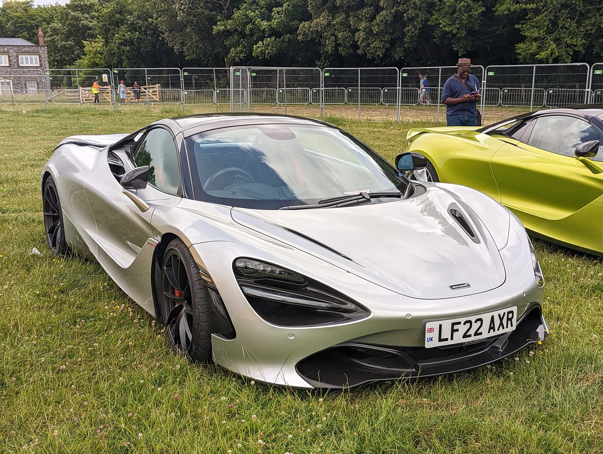 McLaren in Black: Best Specs, Resale Impact, and Whether It's Worth It