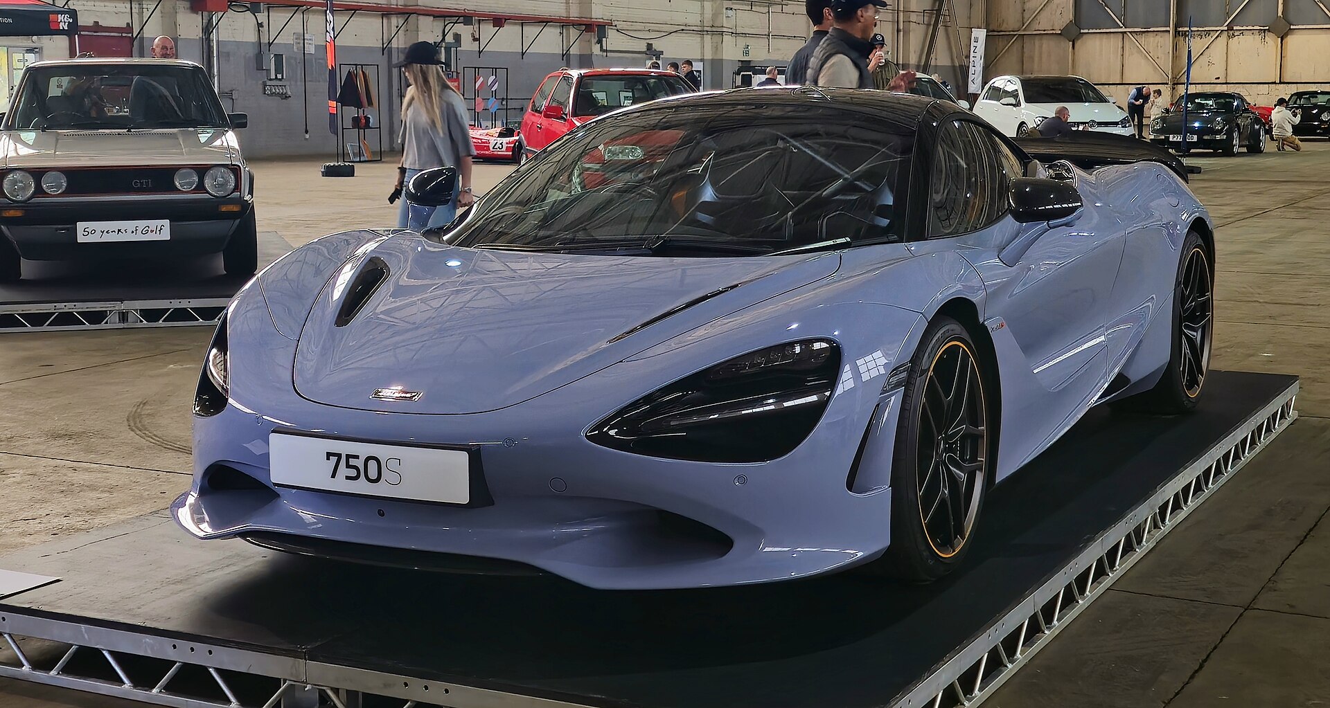 McLaren 750S
