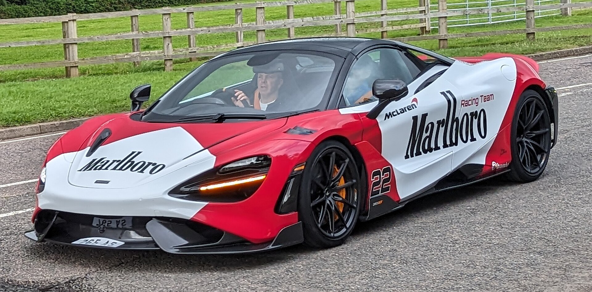 Sell My McLaren 765LT — 4.0L twin-turbo V8 British Supercar at Top Dollar