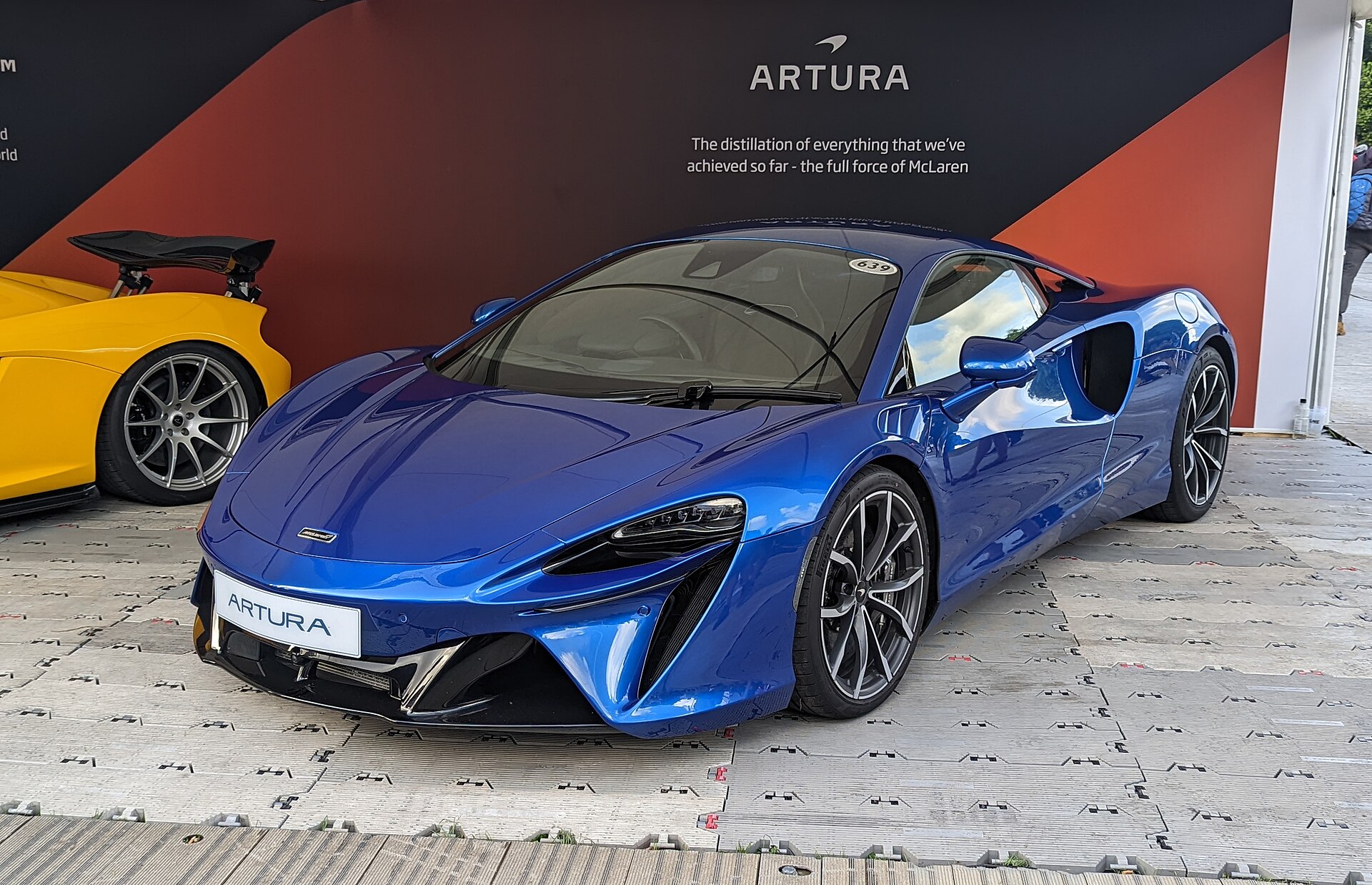 McLaren Artura