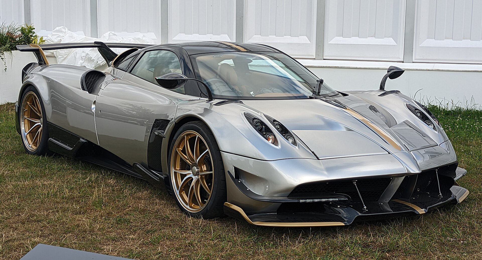 How Much Does a Pagani Zonda Cinque Cost? — $1,800,000 MSRP Breakdown