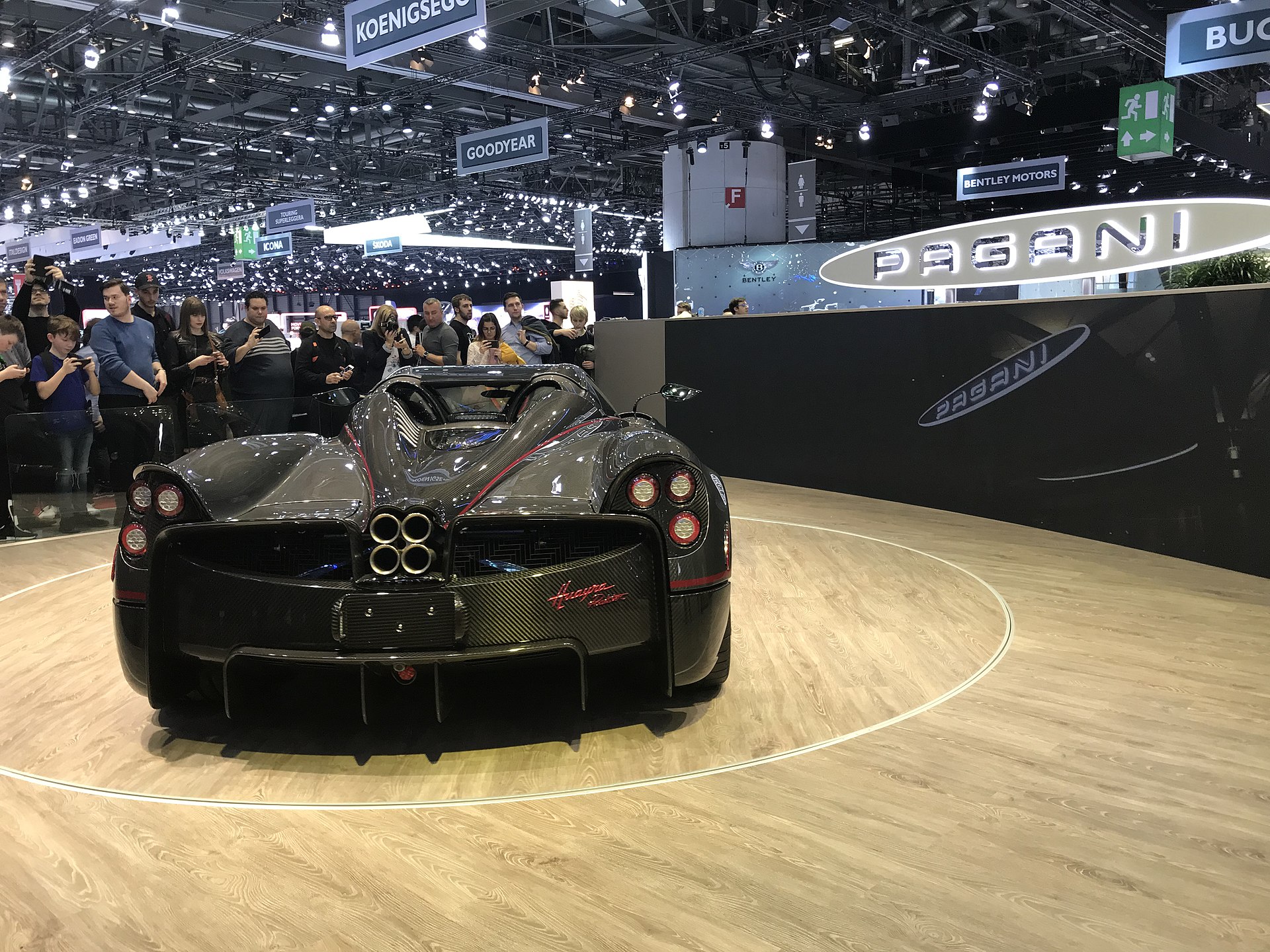 Pagani Dealers: How to Find the Right One for You