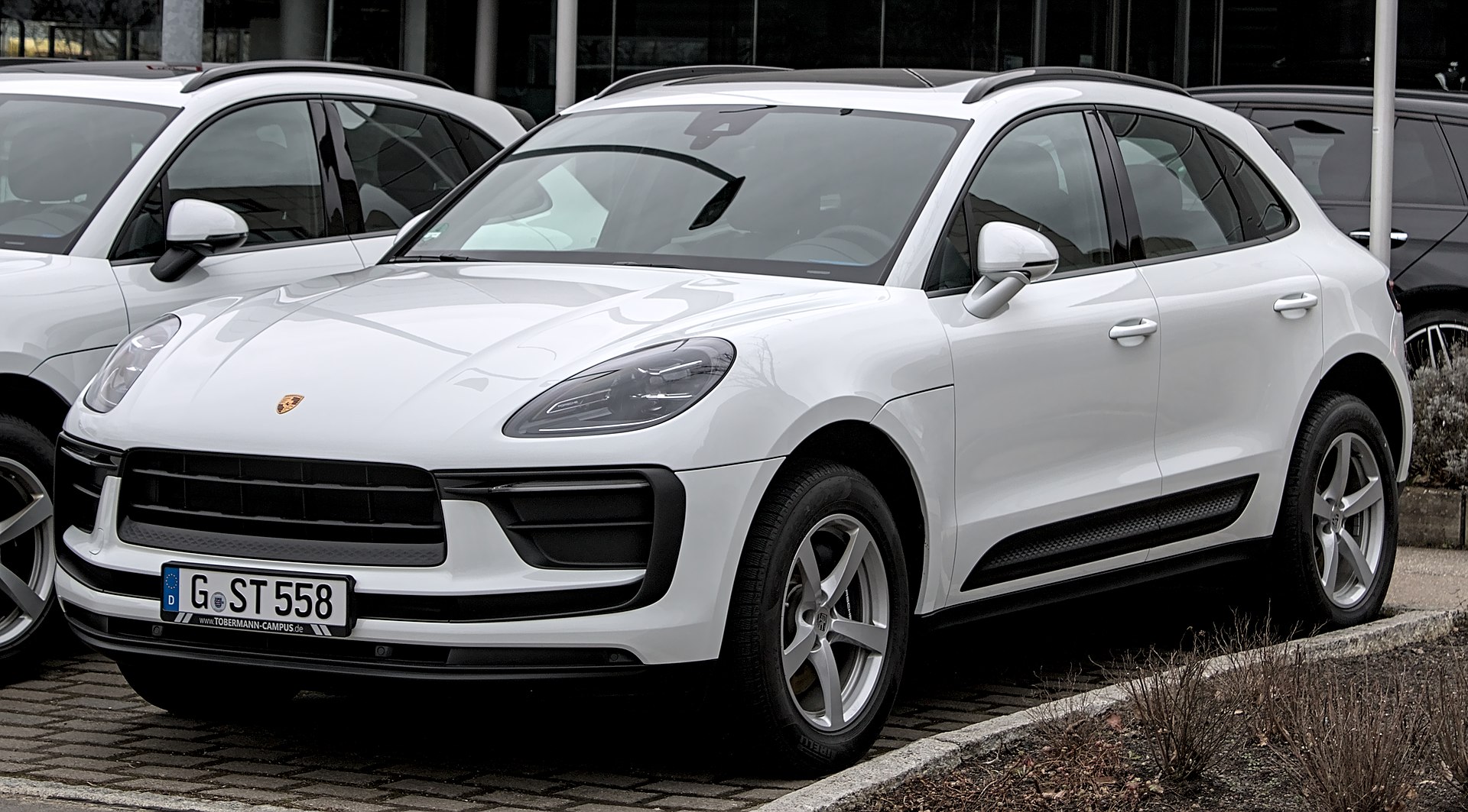 How to Sell Your Porsche Macan for Maximum Value in 2026
