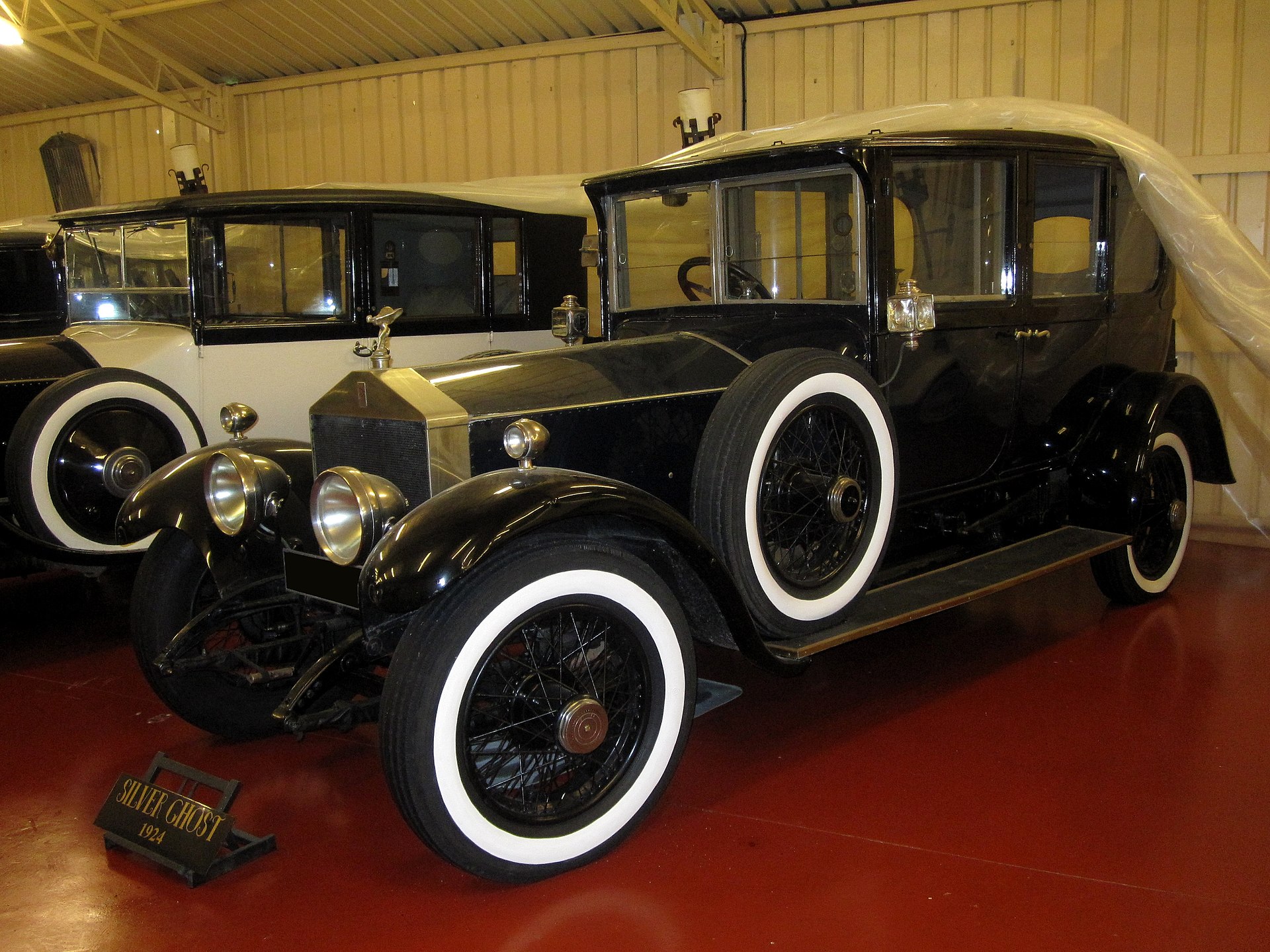 Rolls-Royce Ghost Cost: From $356,500 MSRP to Annual Expenses